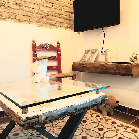 Kala Almendrillo - Estudio Centro Jerez חרז